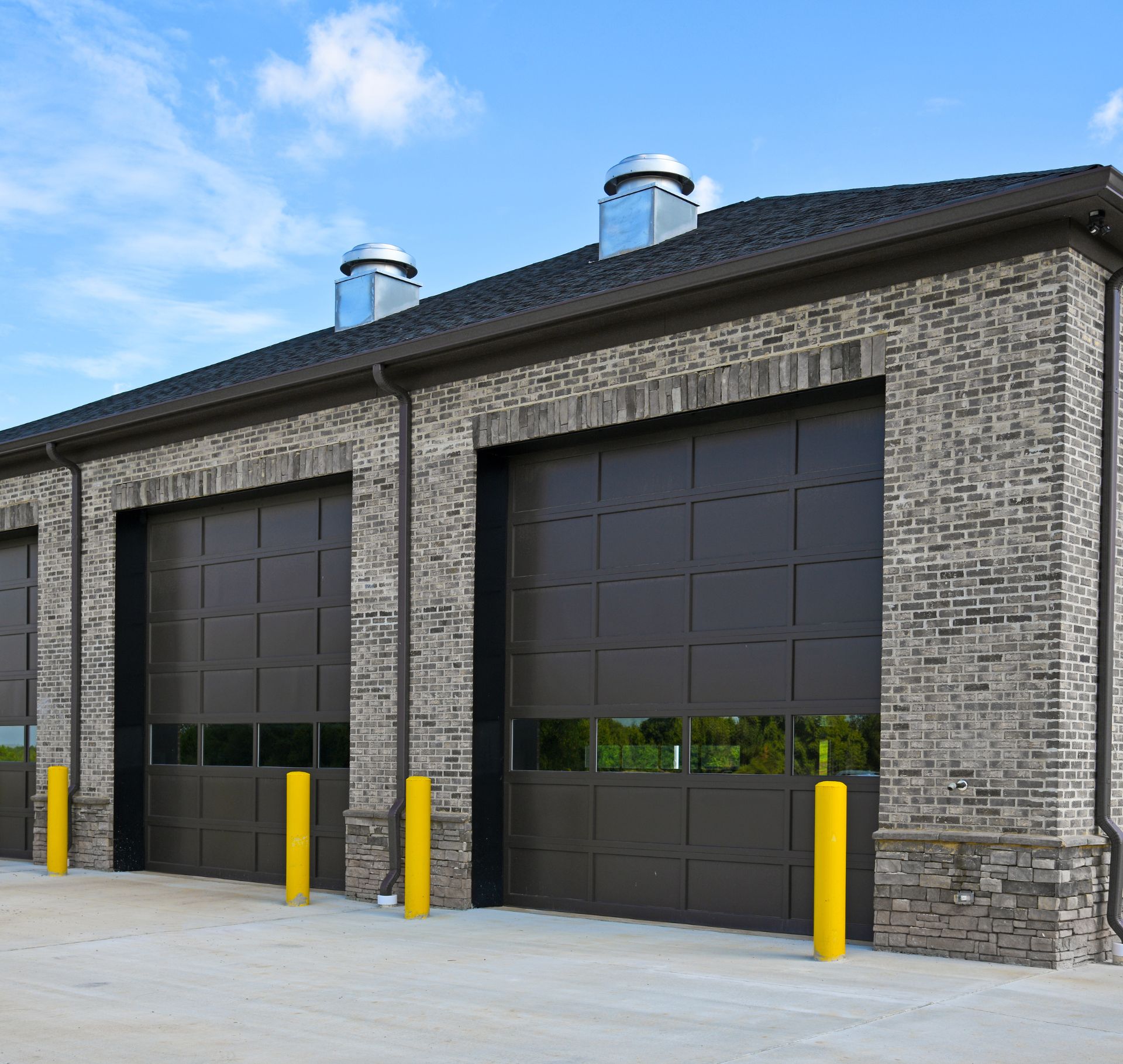commercial garage door repair specialists